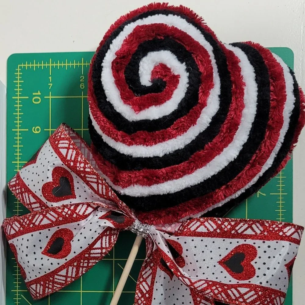 Decorative Velvety Yarn Dark Red Black & White Heart Lollipop w Red Heart Bow #3